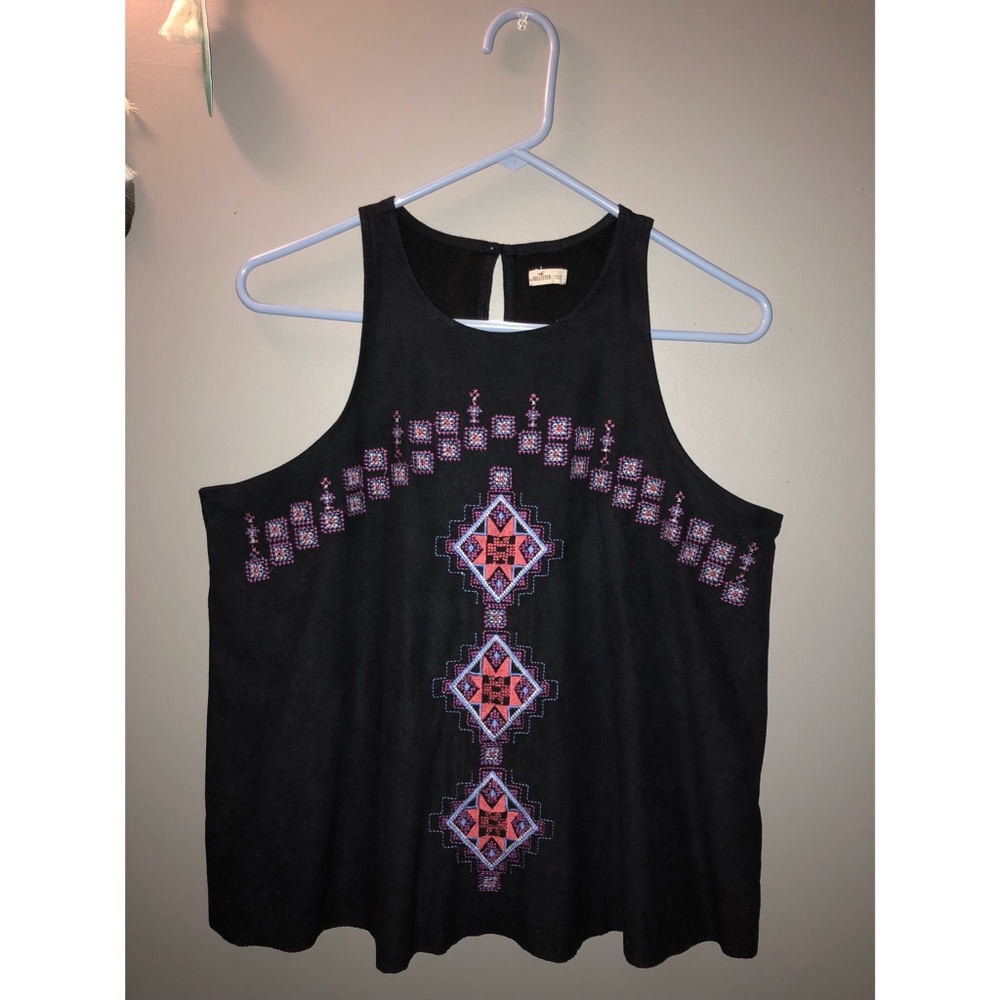 Black tank top with embroidery